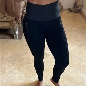 💕Zara Black High-Waisted Leggings💕